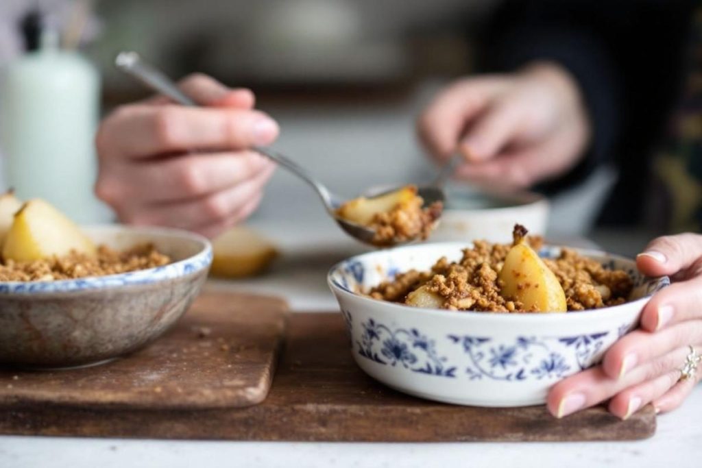 « Je ne pensais pas qu’un simple crumble poires-noisettes pouvait me rendre accro »